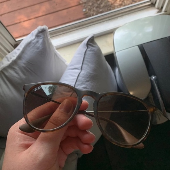 Erika Ray Ban Sunglasses - Picture 2 of 4